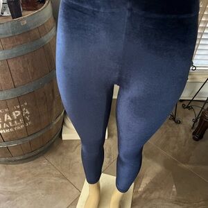 Stylish Blue Velvet Leggings
